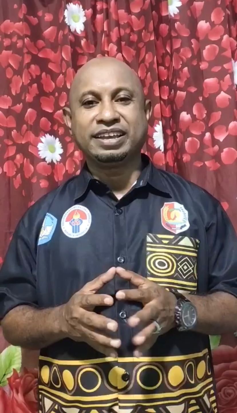 Ketua PGRI Fakfak Amin Jabir Suaery: HUT Bhayangkara ke-79, Polri Adalah Pilar Keteladanan bagi Generasi Bangsa