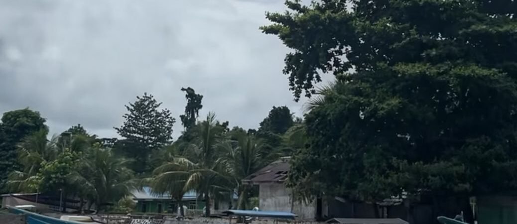 Rumberpon & Soughwepu Isu Keluar dari Teluk Wondama: Dewan Adat Tegaskan Bukan Keinginan Murni Masyarakat.